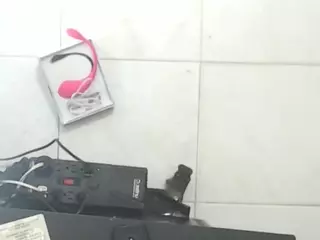 playfulbitch's Live Sex Cam Show