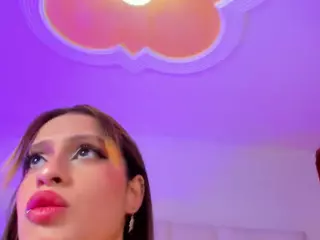 SteffyMont's Live Sex Cam Show