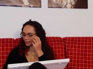 tinataylore's CamSoda show and profile