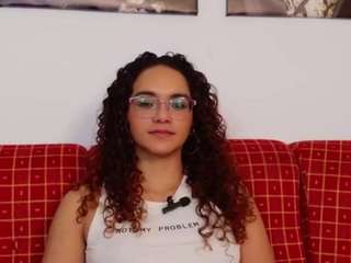 tinataylore's CamSoda show and profile