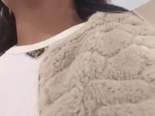 XlittleanaX's Live Sex Cam Show