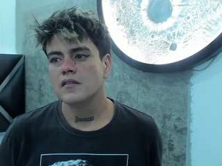 yordan-chubbyhot Live Webcam on CamSoda