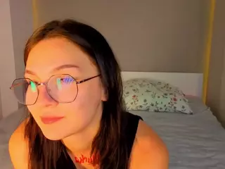 AccaEarney's Live Sex Cam Show