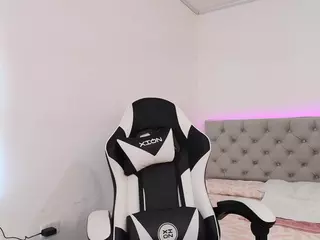 Amy-collins1's Live Sex Cam Show