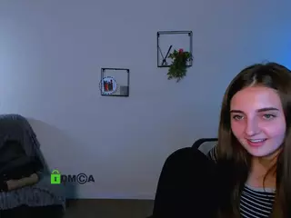 crystal-monroe's Live Sex Cam Show