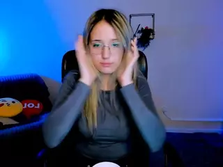 crystal-monroe's Live Sex Cam Show
