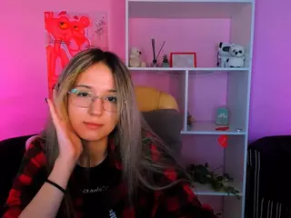 crystal-monroe's Live Sex Cam Show