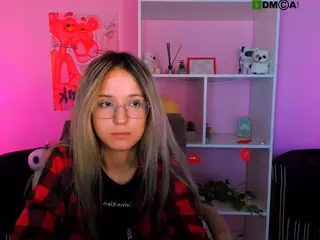 crystal-monroe's Live Sex Cam Show