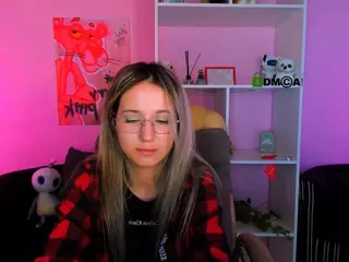 crystal-monroe's Live Sex Cam Show