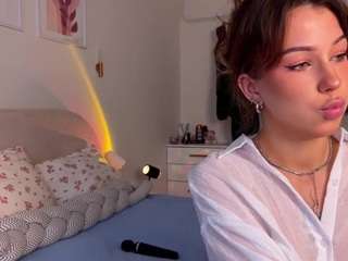 evacolins live webcam show
