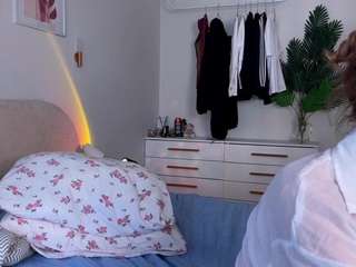 evacolins live webcam show