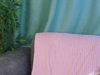 falineappleberry Live Webcam on CamSoda