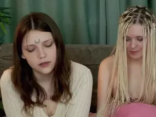 Luna and TIffany's Live Sex Cam Show