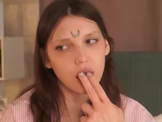 Luna's Live Sex Cam Show