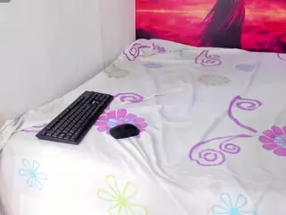 GivanaHot's Live Sex Cam Show