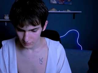 hot-dominic