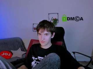 hot-dominic