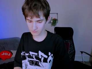 hot-dominic Live Webcam on CamSoda