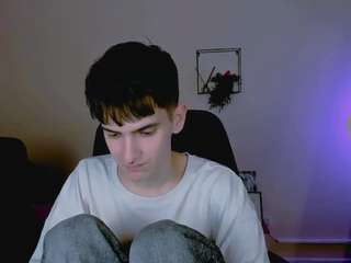 hot-dominic