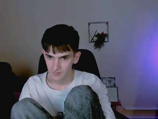 hot-dominic
