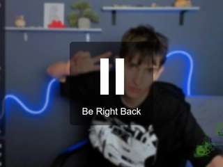 hot-dominic