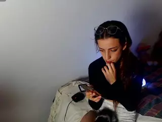 im-riiley's Live Sex Cam Show