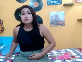 michelldragon21's Live Sex Cam Show