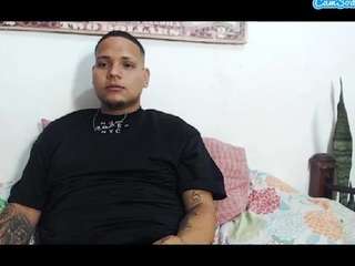mikeblazehot Live Webcam on CamSoda