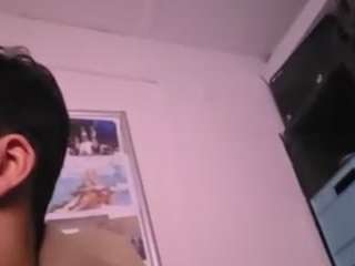 Live cam show with simraf13