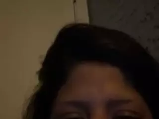 SlyraXX's Live Sex Cam Show
