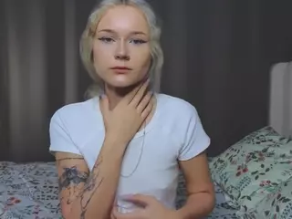 UdeleBales's Live Sex Cam Show