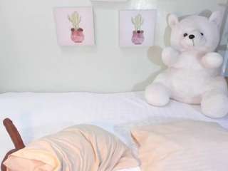 rosemariee Live Webcam on CamSoda