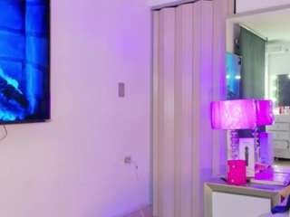 rosemariee live webcam show