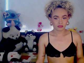 alexaxtreme1 Live Webcam on CamSoda