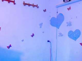 alexaxtreme1 live cam profile