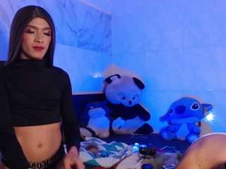 ALEXA AND KIM