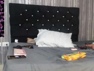  alicee-moonn chat room