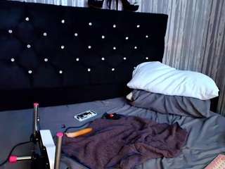 alicee-moonn Live Webcam on CamSoda