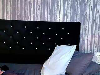 alicee-moonn webcam