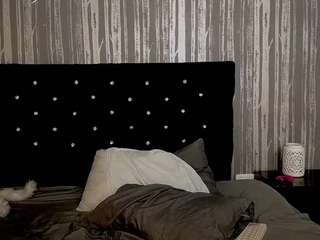 alicee-moonn Sex Cam Show