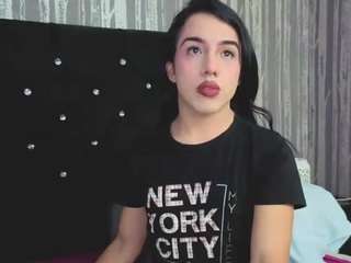 Alicee-Moonn live webcam show