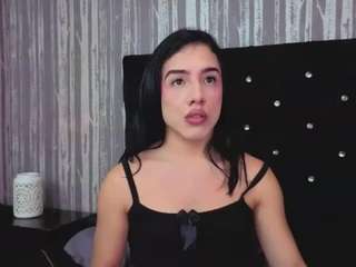 Alicee-Moonn live webcam show