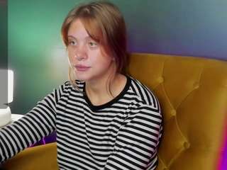alisa-young