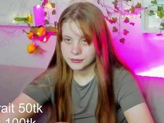alisa-young Live Webcam on CamSoda