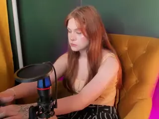 Alisa-Young's Live Sex Cam Show