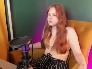Alisa-Young's Live Sex Cam Show