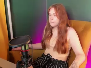 Alisa-Young's Live Sex Cam Show