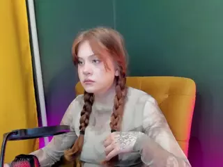 Alisa-Young's Live Sex Cam Show