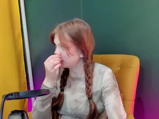 Alisa-Young's Live Sex Cam Show