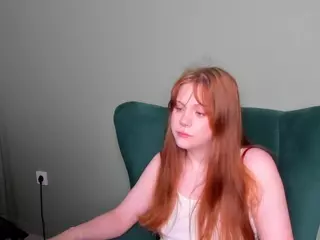 Alisa-Young's Live Sex Cam Show